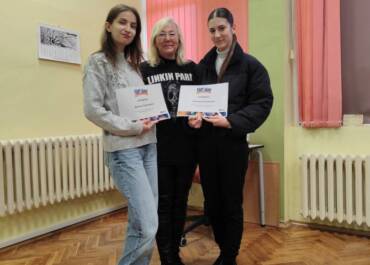 Успех за наши дванадесетокласнички!