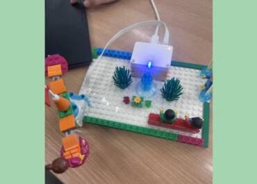 Седмокласници в ролята на млади видео творци