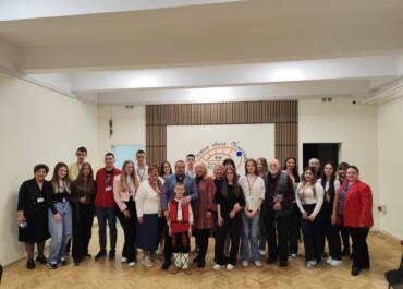 В СУ „Нешо Бончев“ се проведе ученическа конференция, посветена на 150-годишнината от Априлското въстание