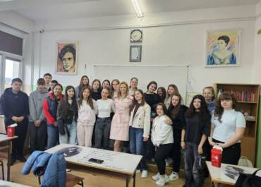 В Световния ден на книгата и четенето среща с поетесата Мария Илиева